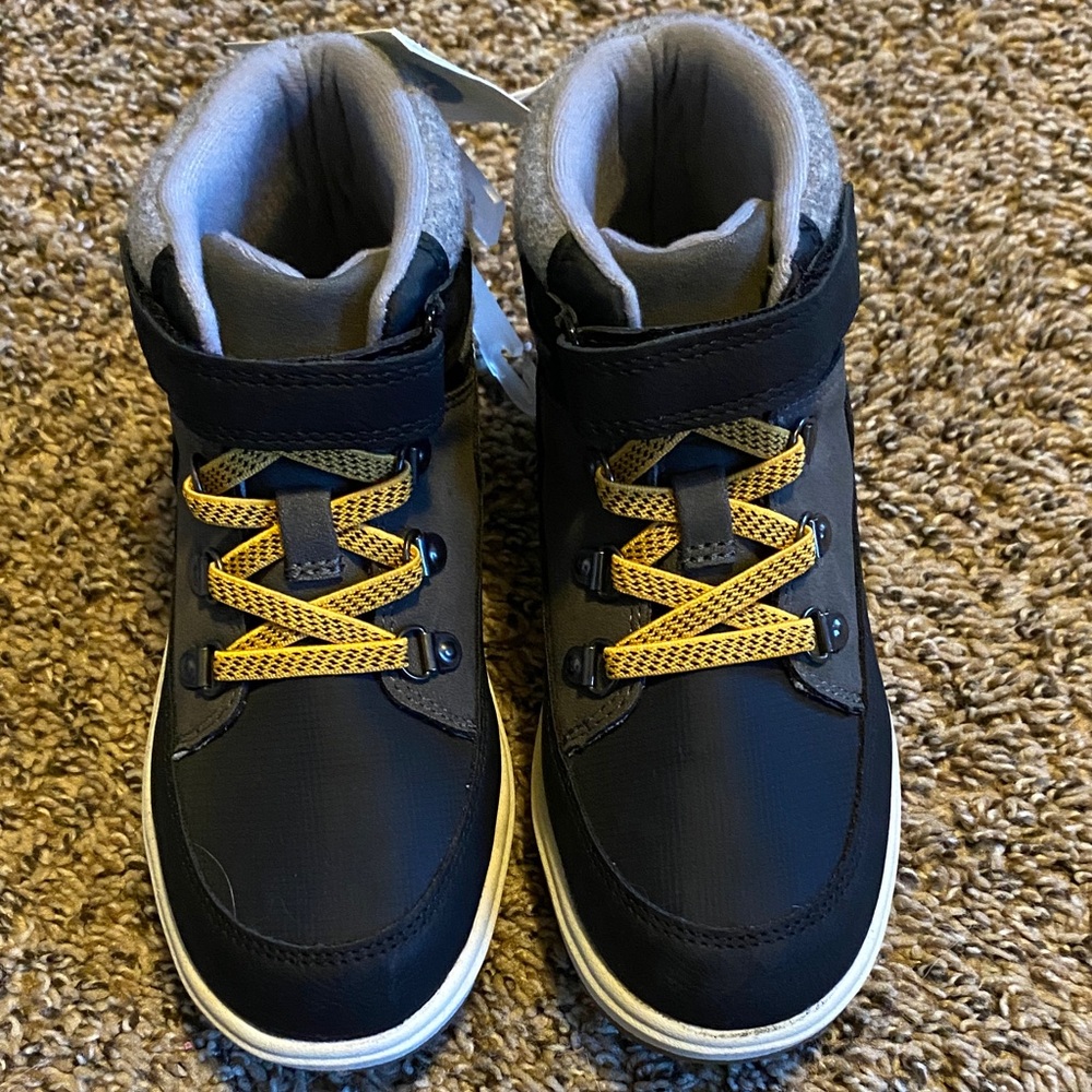 Boys size 12 Cat and Jack sneaker boots